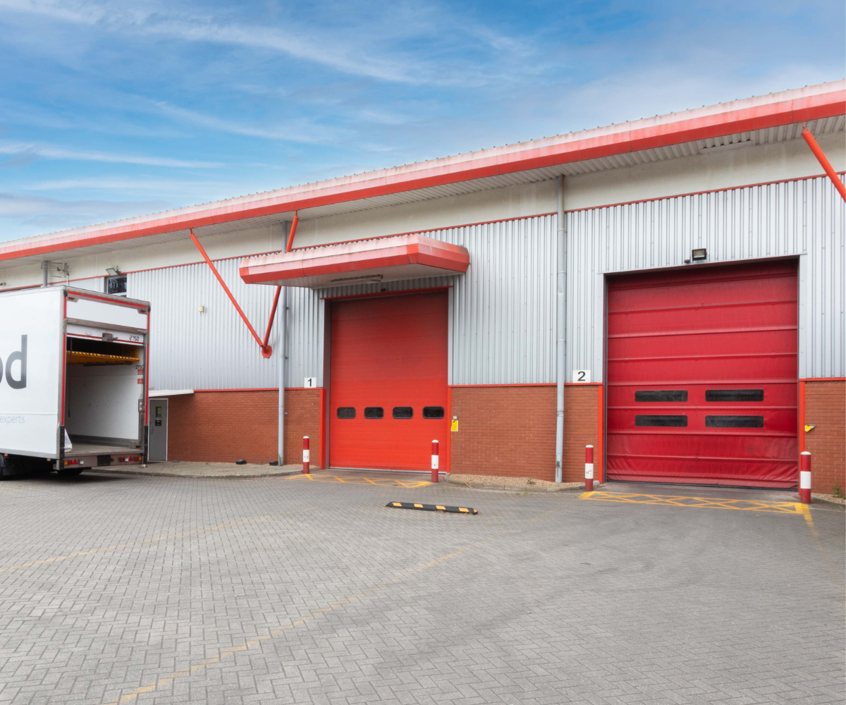 High speed fold up door for distribution warehouse