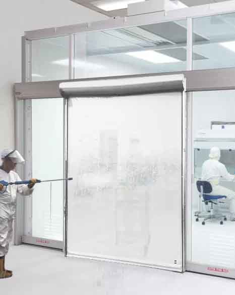 Giesse-AUTO-PHARMA-speed-door-being-cleaned